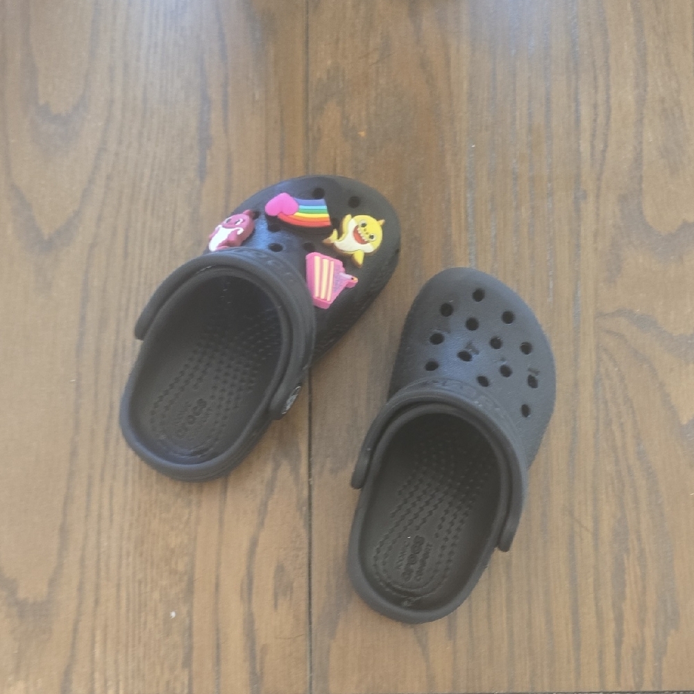 CROCS Kids' Black Sandals with Fun Charms